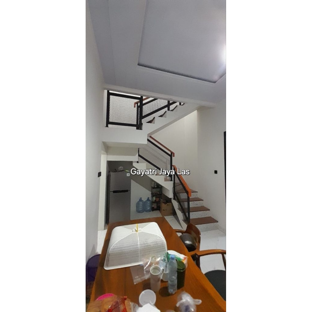 Railing tangga Railing balkon plat expanda berkualitas bergaransi