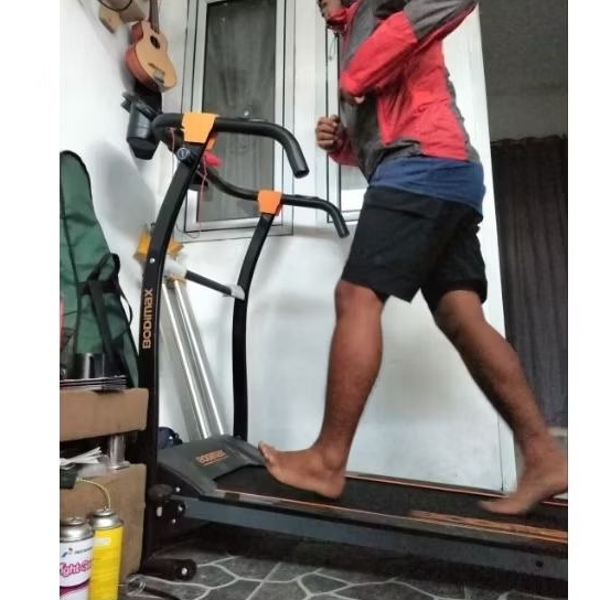 Treadmill bekas