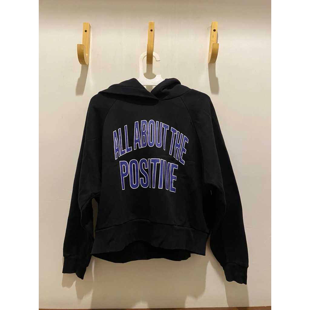 (PRELOVED) GU black hoodie