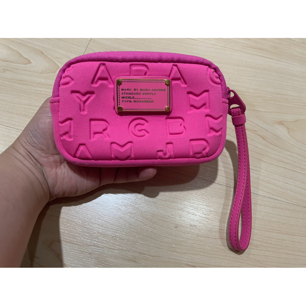 preloved original marc jacobs phone cosmetic make up pouch case wallet