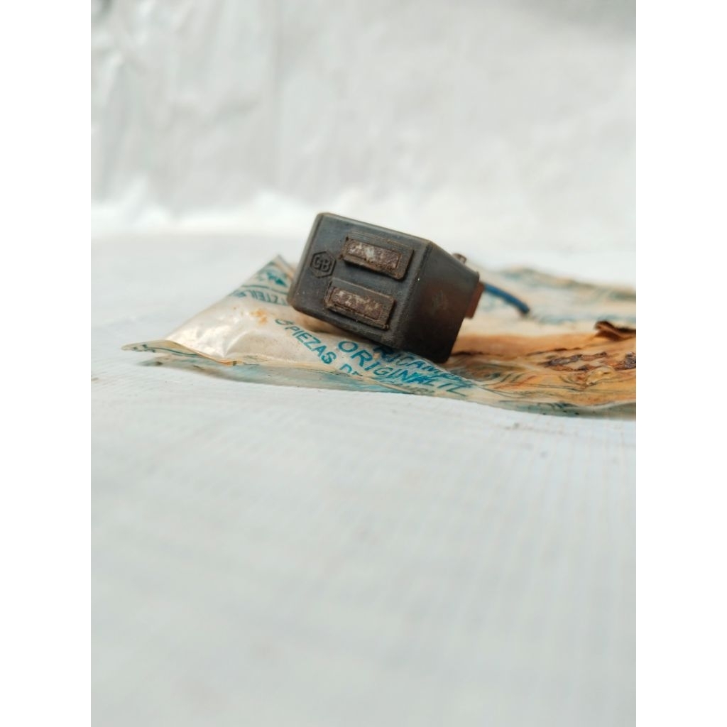 Pulser CDI vespa excel pickup CDI vespa excel original NOS