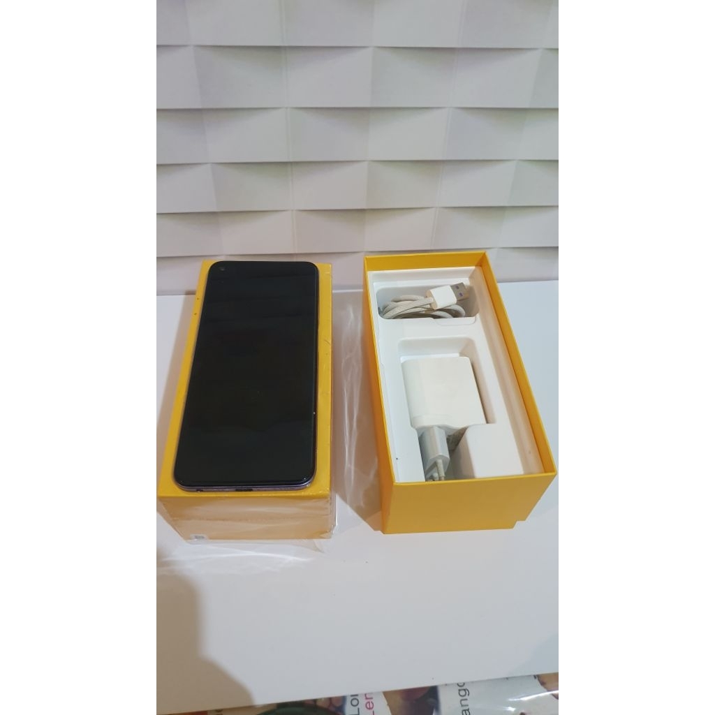 Realme 8i second
