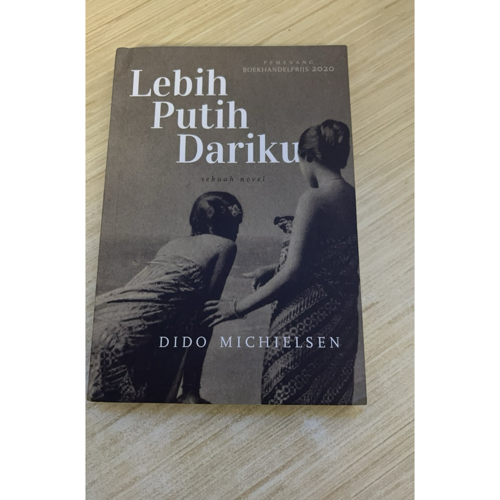 Buku lebih putih dari ku (prevelod)