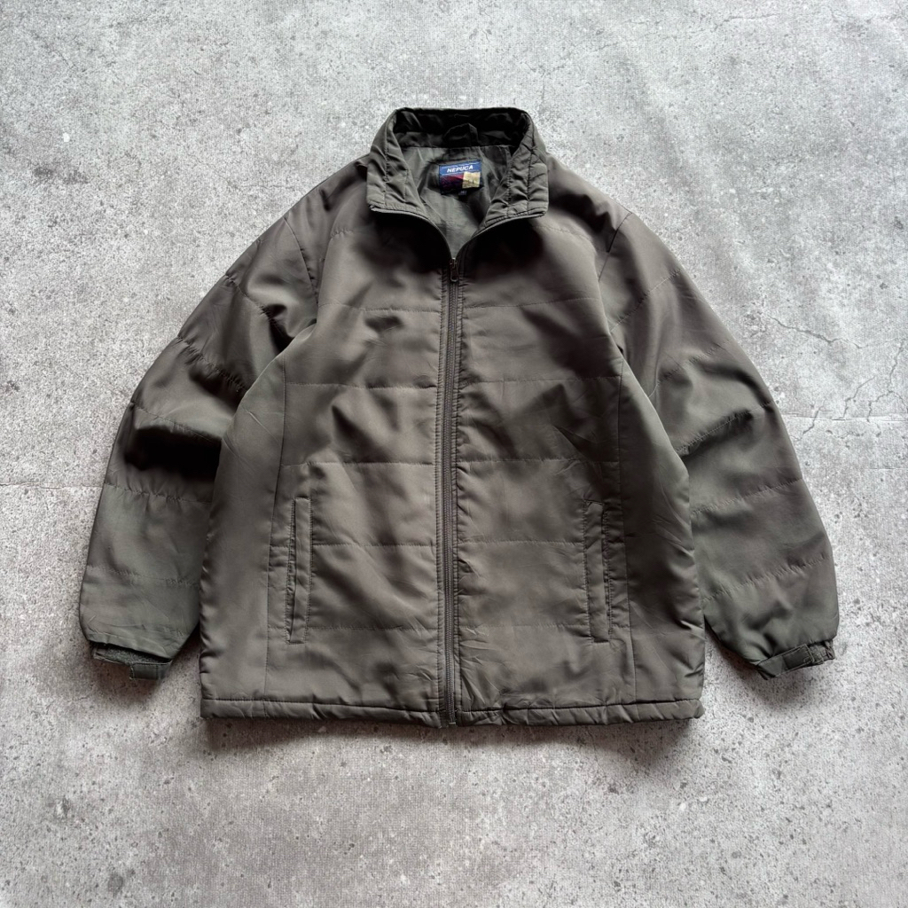 Winbreaker puffer Nepuca