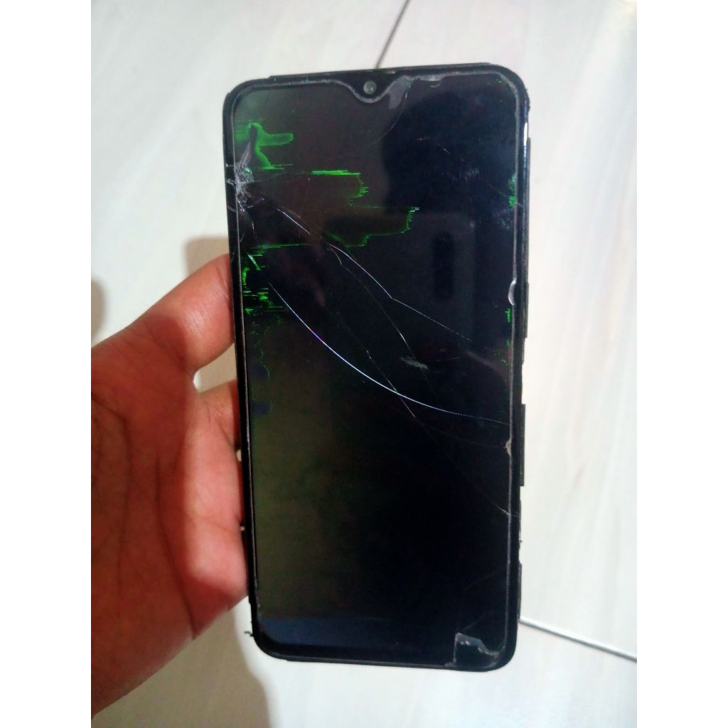 REALME 3 MINUS LCD RAM POLA GAMBLING