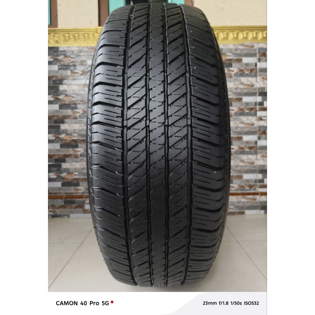 Bridgestone Dueler H/T 684II 265/65 R17