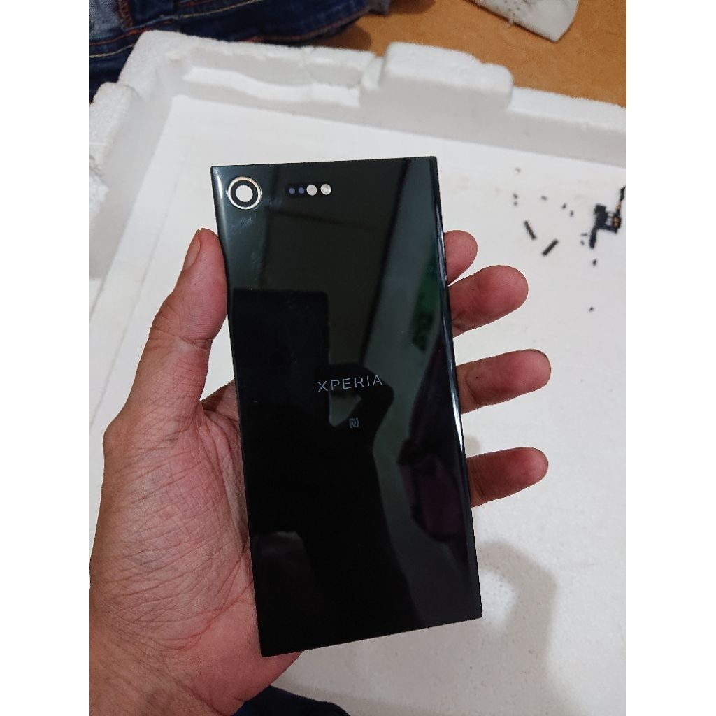 backdoor Sony Xperia xz premium original copotan global