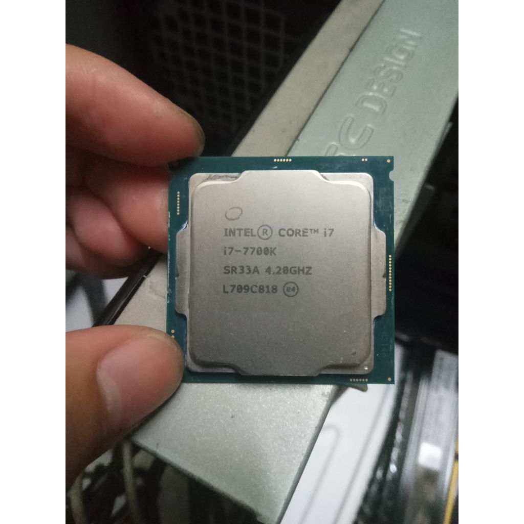 Paketan intel i7 7700K + mobo Asus Prime Z270-P+backpanel bekas no box