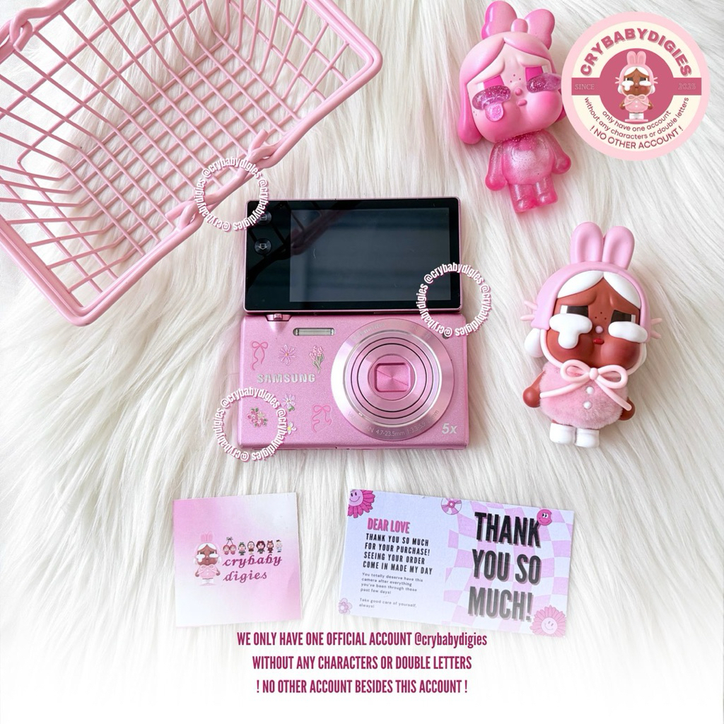 Samsung MV800 flip screen in pink Digital Camera by @crybabydigies