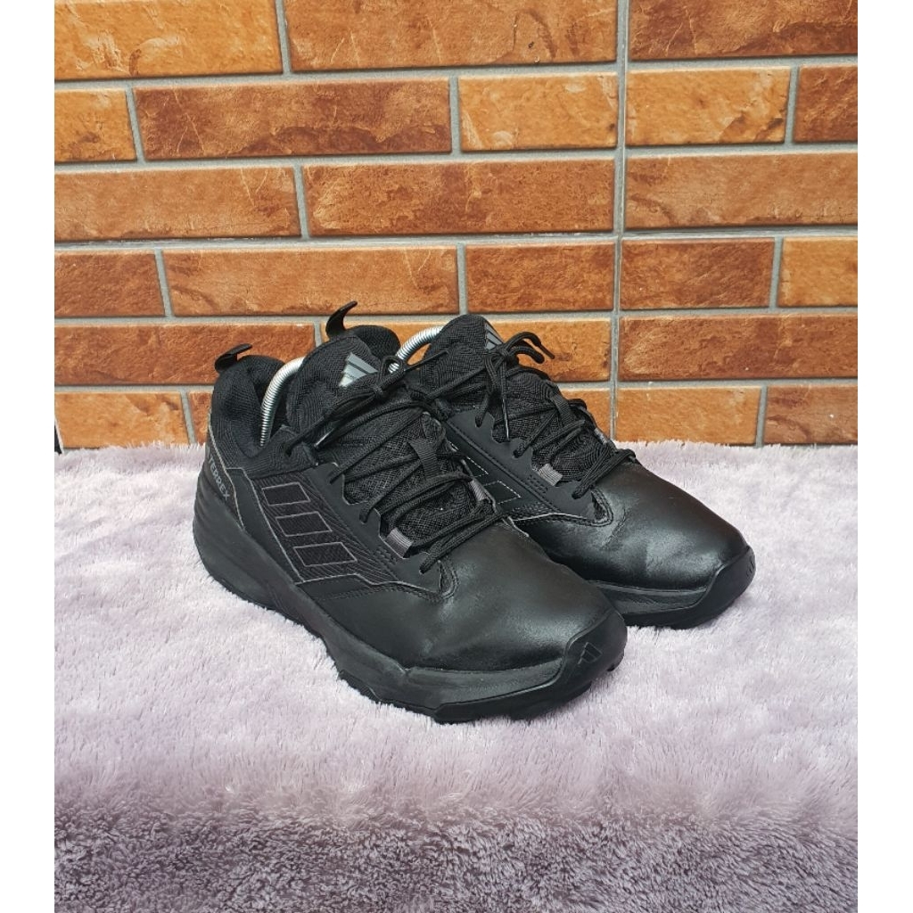 Sepatu Adidas Terrex Size 43 44 Second Ori