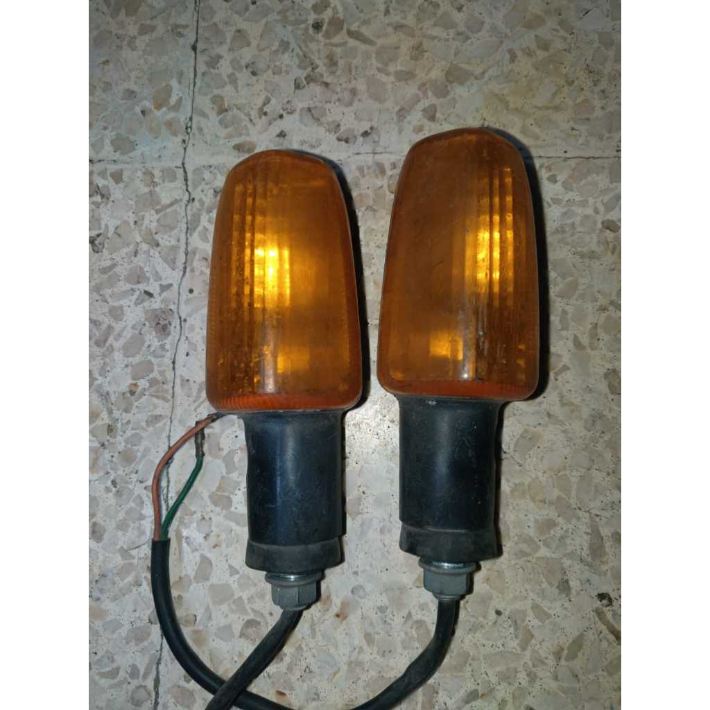 Lampu Sein Lighting Honda Megapro Lama Megapro Hiu ( mika buram ) Ori Copotan