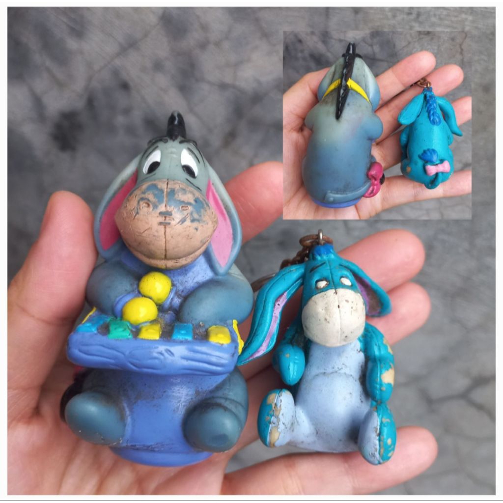 Mainan figure set 2pc : finger doll Eeyore keledai donkey dan gantungan kunci Eeyore donkey