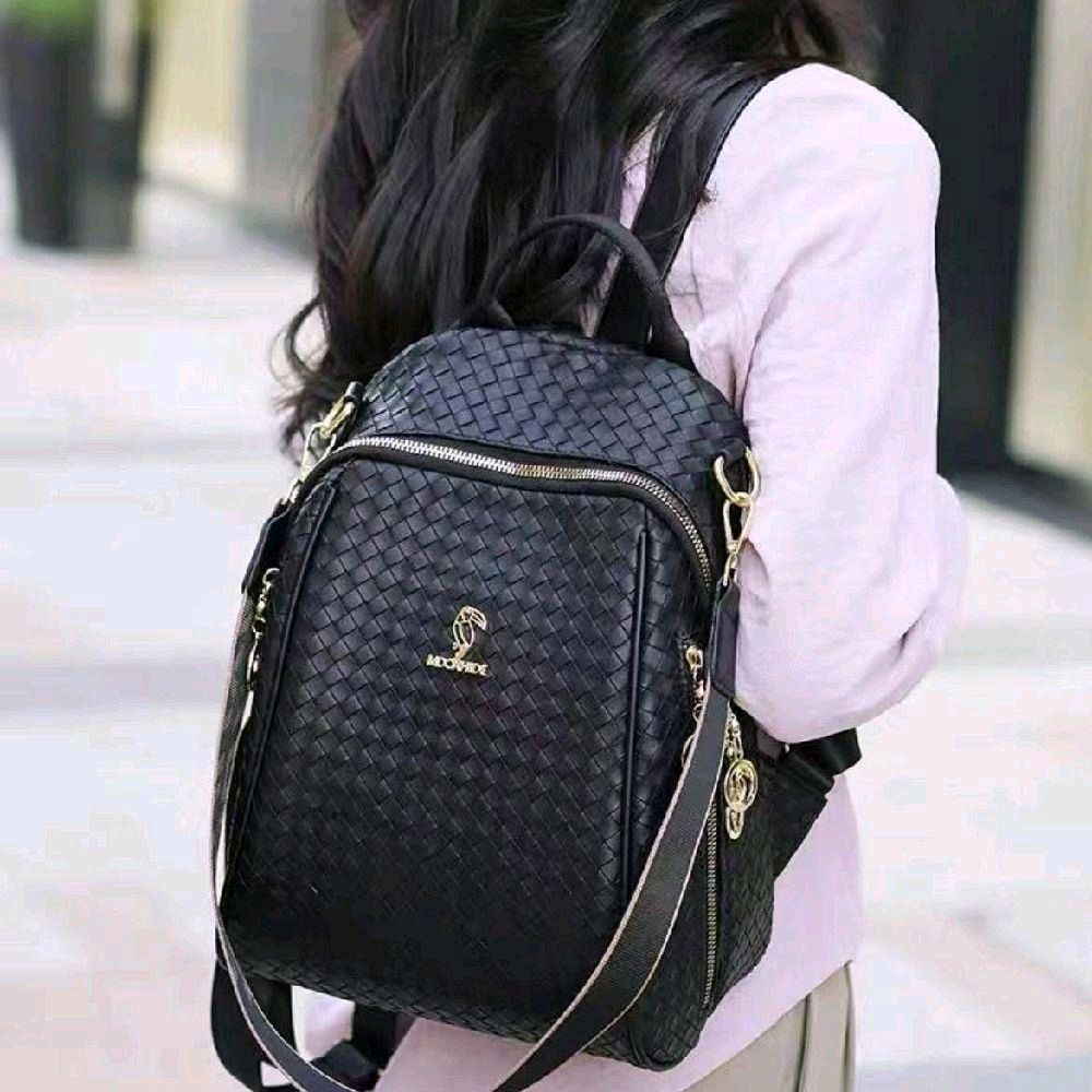 tas ransel hitam  polos,tas wanita,tas gendong