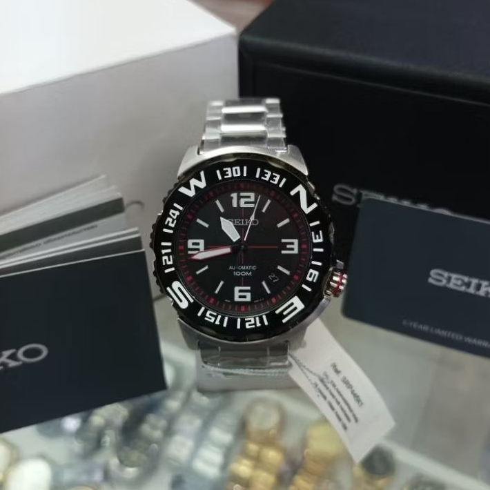 Seiko Automatic SRP445K1 Superior Black Dial Stainless Steel Strap
