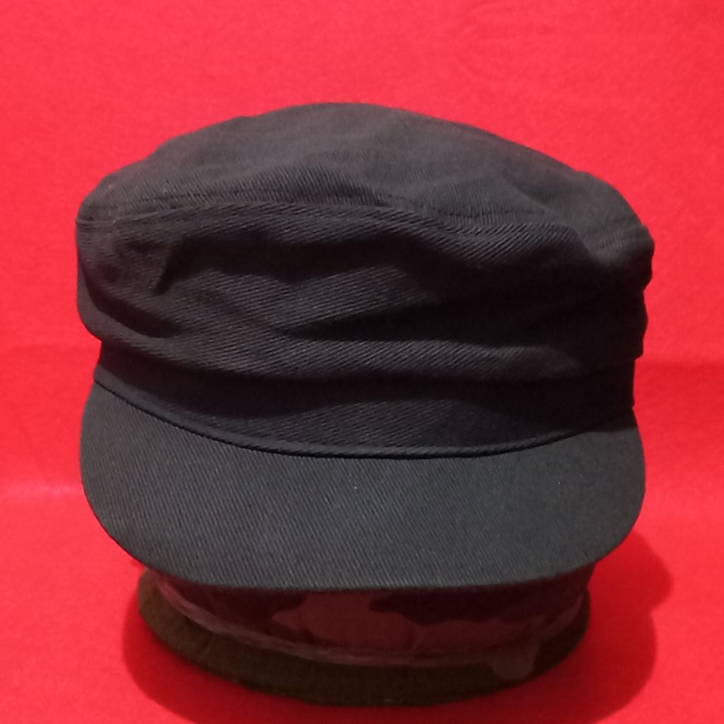 Topi Second Fiddler Cap Preloved 73