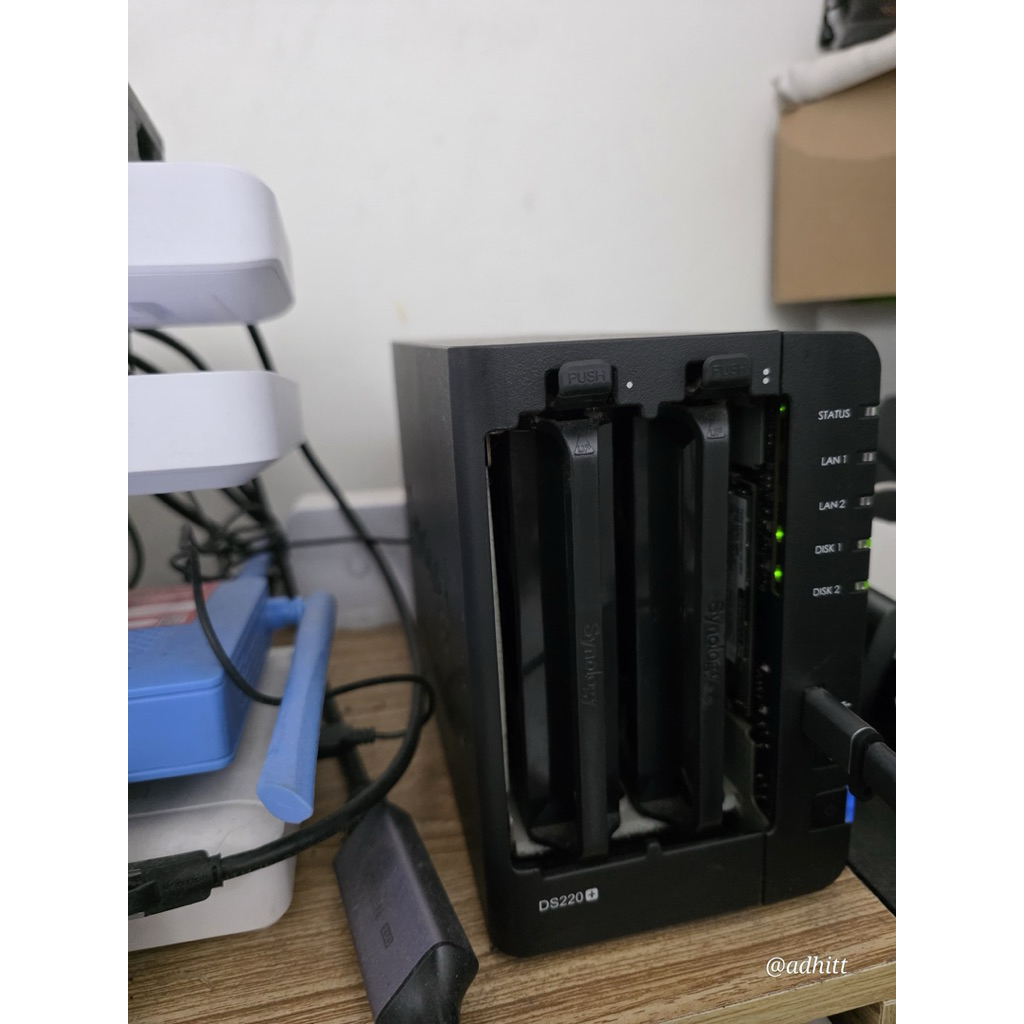 synology ds220+