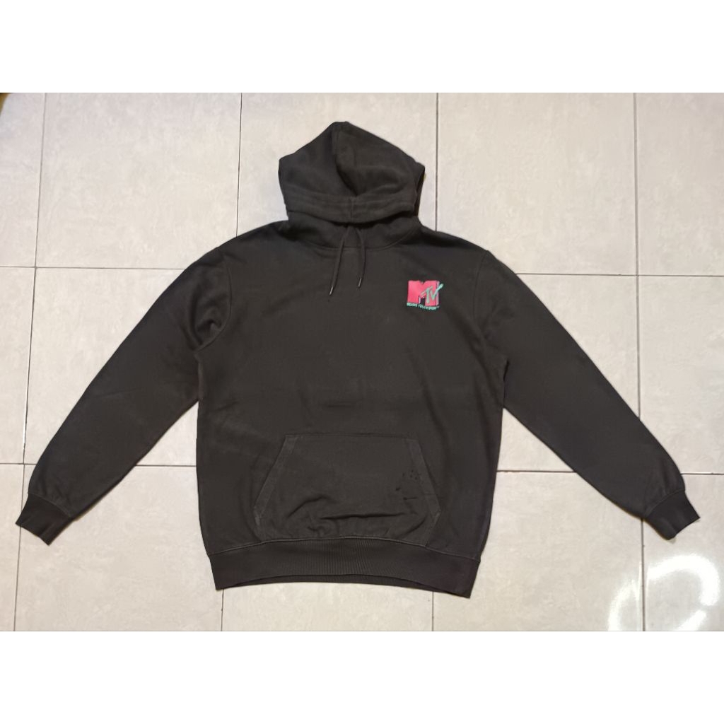 Hoodie Henem x MTV