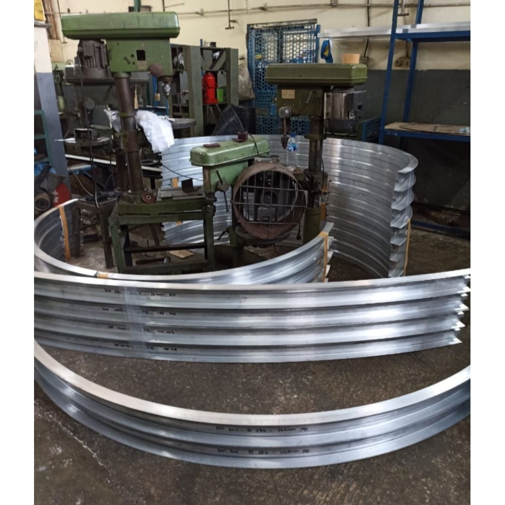 Aluminium Lengkung