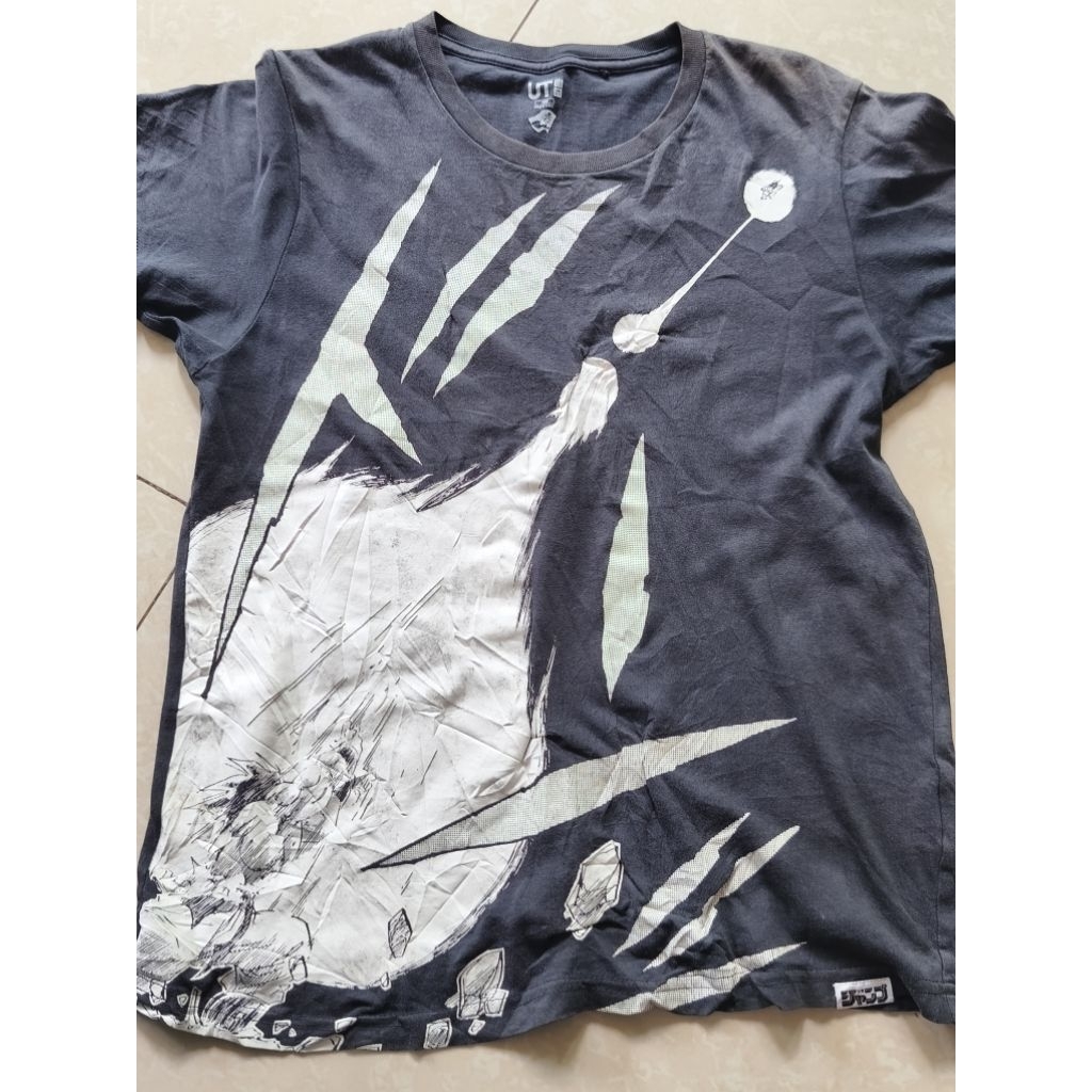 Dragon Ball Z themed graphic t-shirt from the Uniqlo UT collection