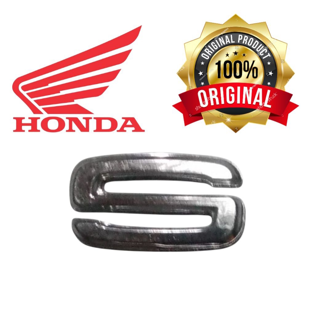 Emblem Mark Logo Timbul Honda Scoopy huruf 'S' 2020-2026  silver
