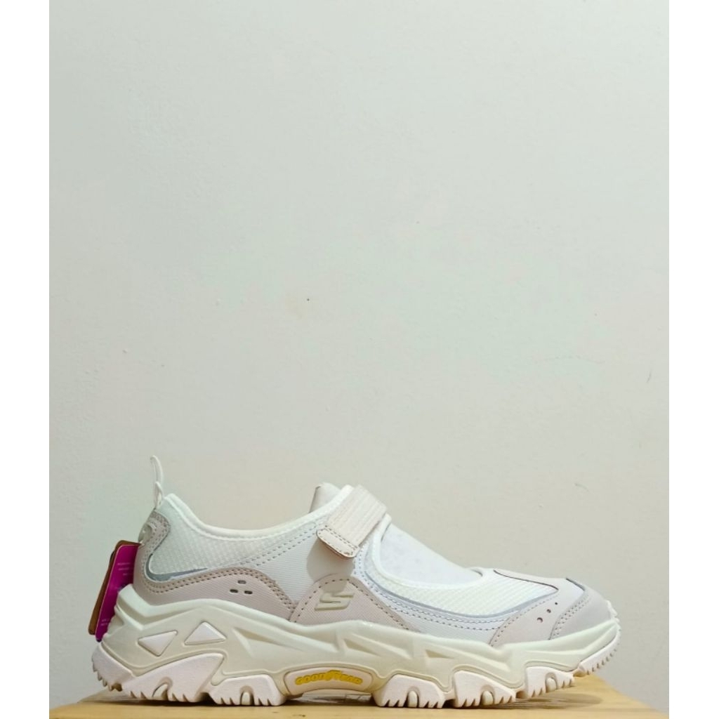 Skechers Hiker Women Original White