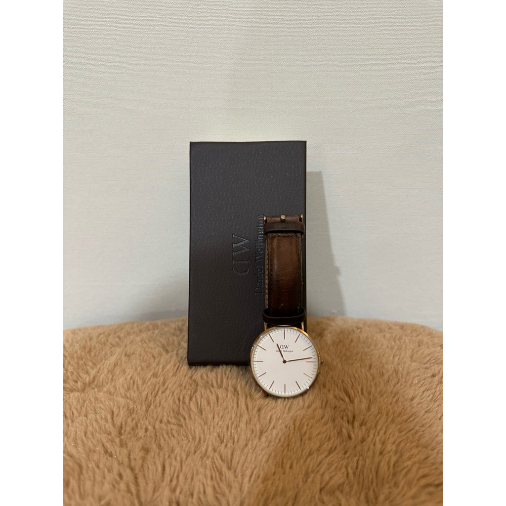 Jam Tangan Pria Daniel Wellington Classic Brown Leather – Preloved Original