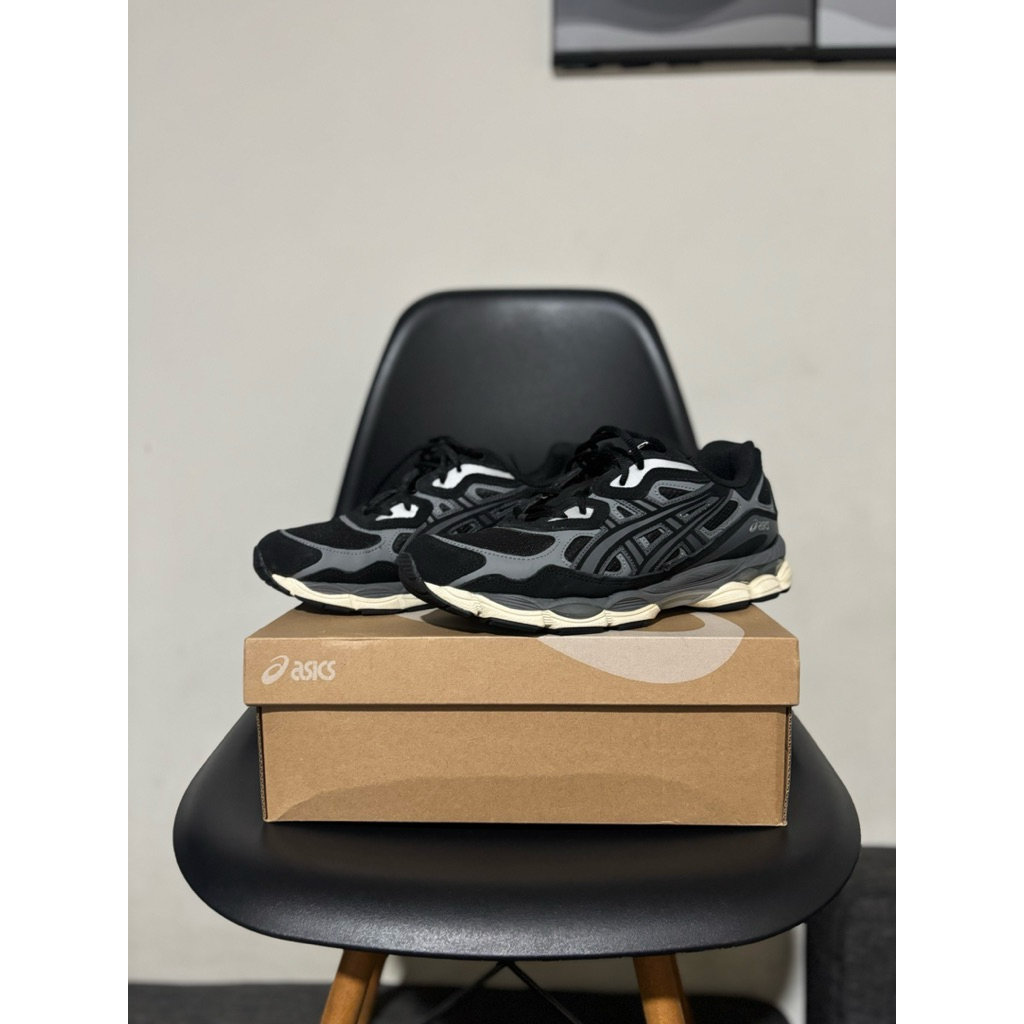 asics gel NYC second 99% seperti baru