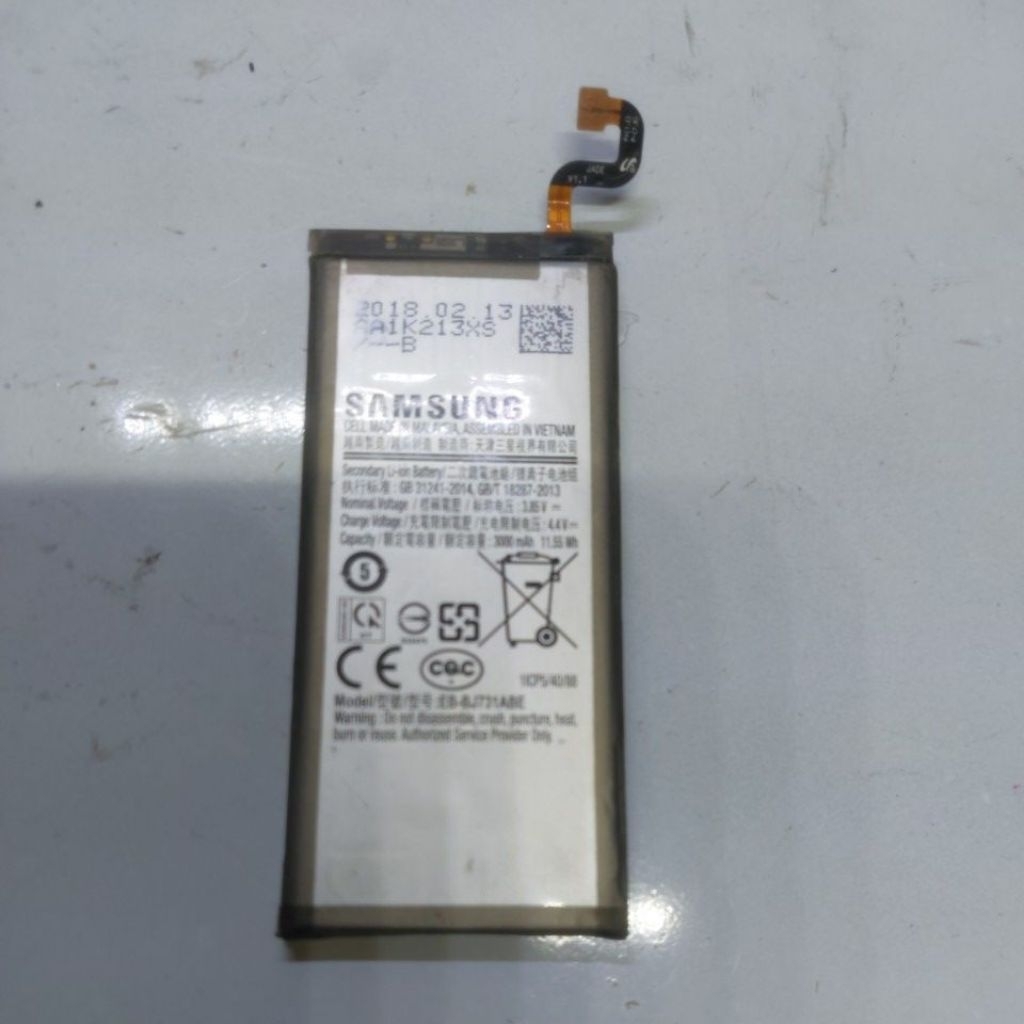 BATERAI SAMSUNG J7 PLUS BEKAS COPOTAN