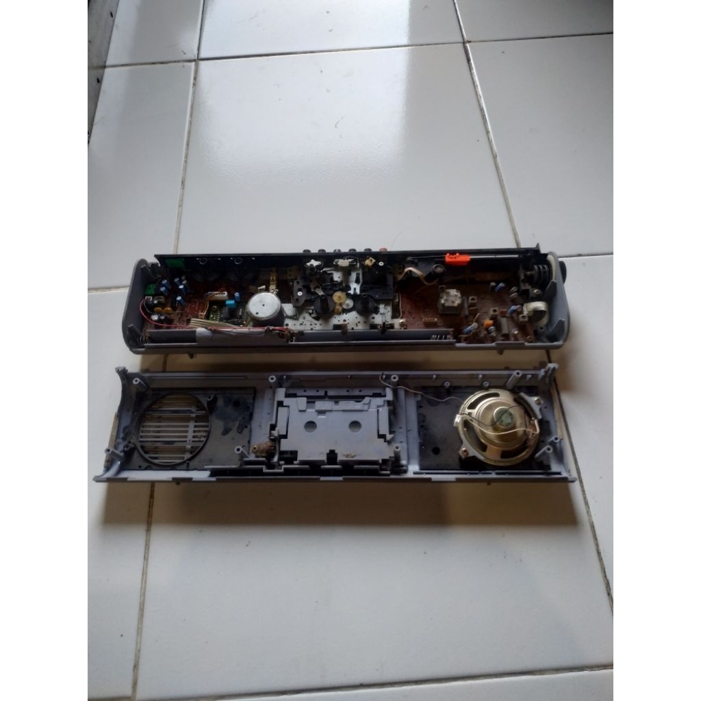radio sharp junk.bahan