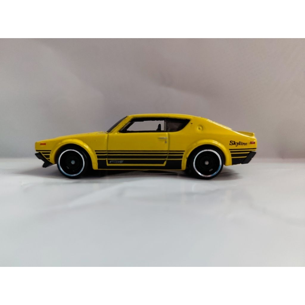 Hotwheels Nissan Skyline 2000GT Kuning