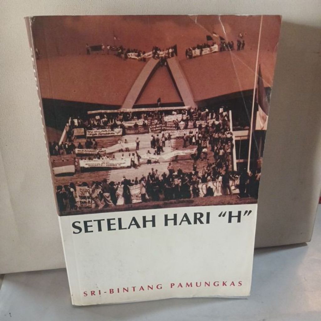 Buku SETELAH HARI "H" by SRI-BINTANG PAMUNGKAS
