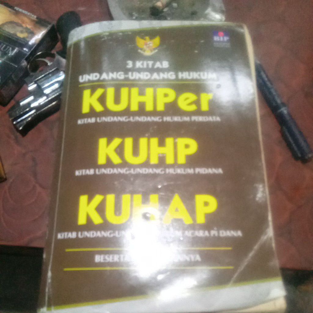 3 kitab UNDANG UNDANG HUKUM W218