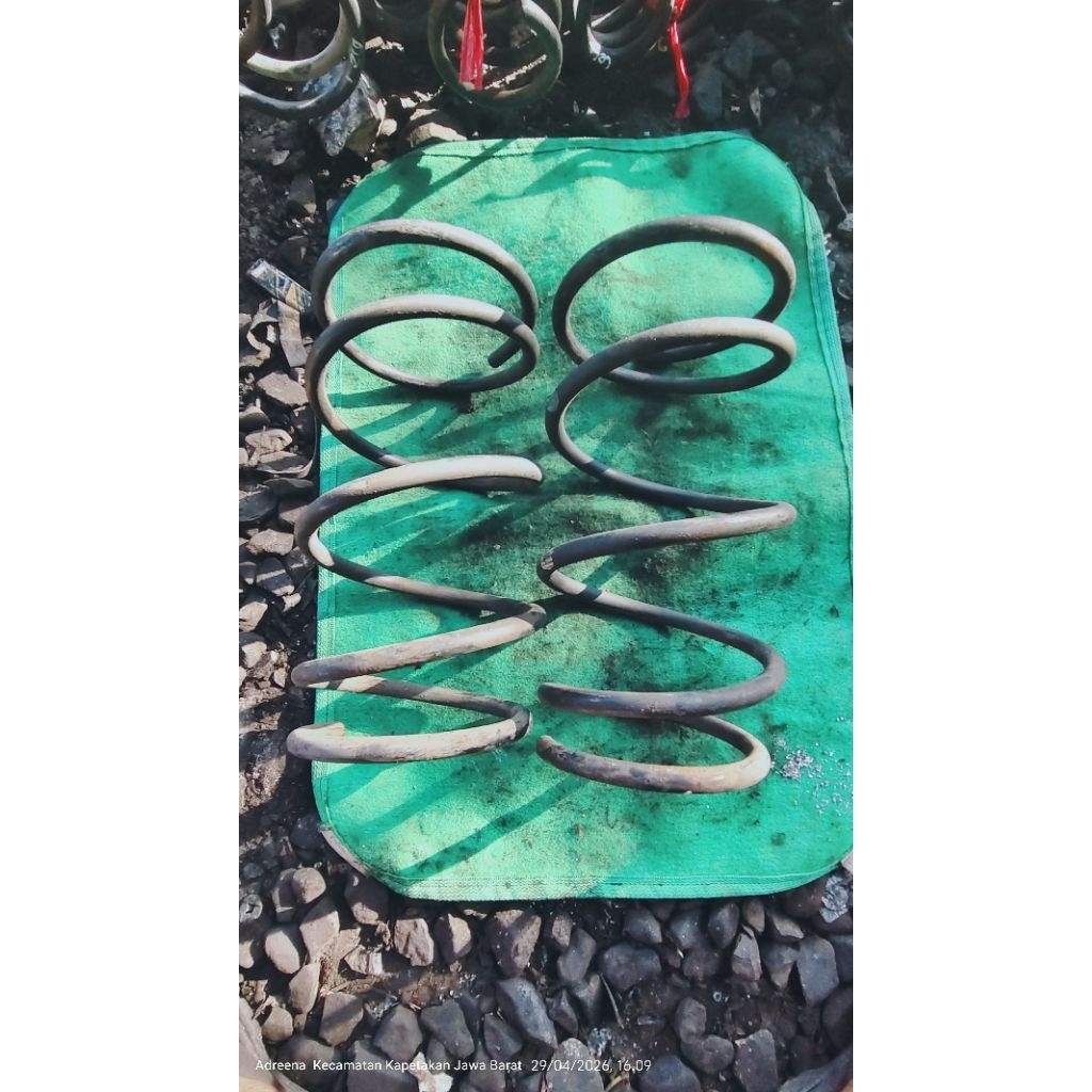 Per keong coil spring belakang baleno 96-01