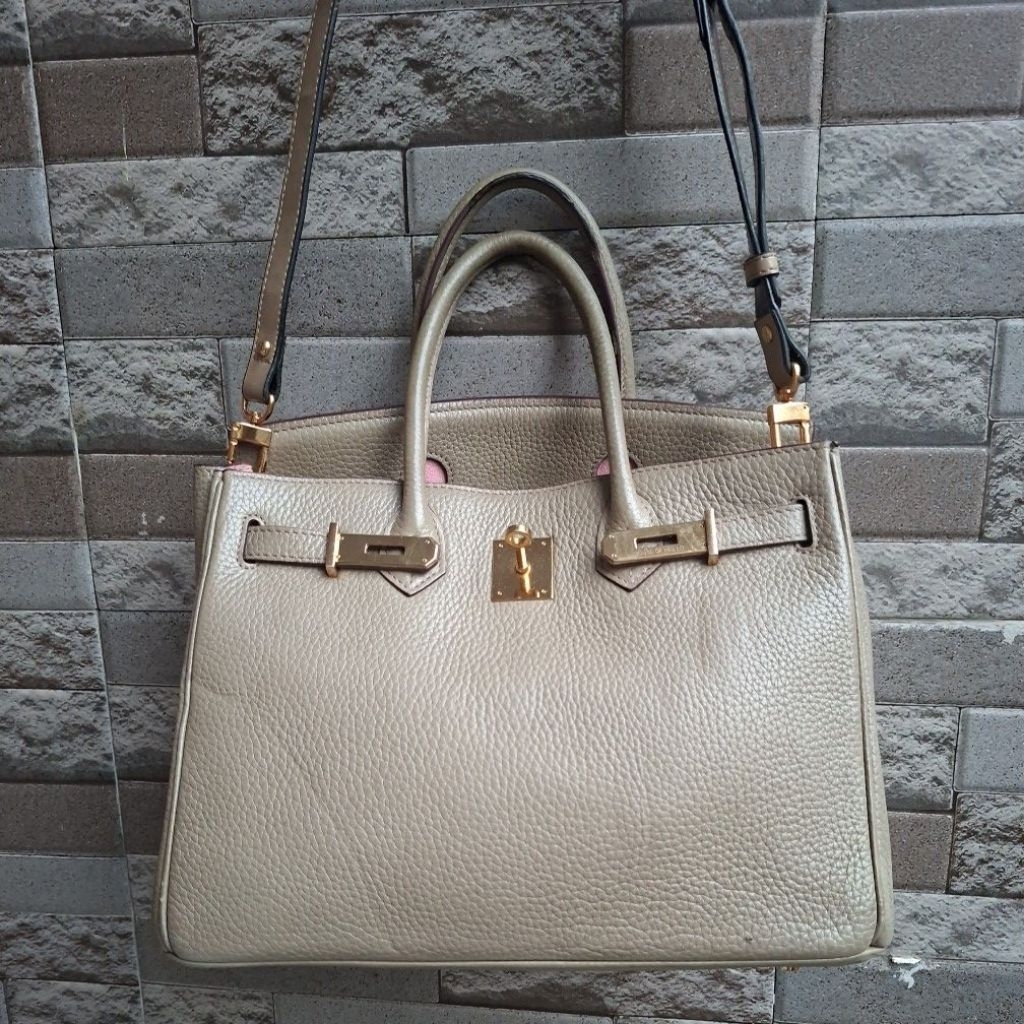 Top Handle Sling Bag Taupe, Tas Kulit Sapi Asli