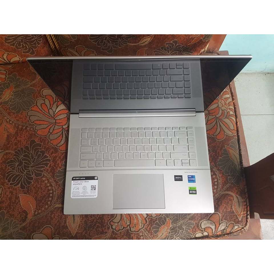 Laptop Gaming / Editing Hp Envy 16 Intel Core i7 13700H RTX4060 minus
