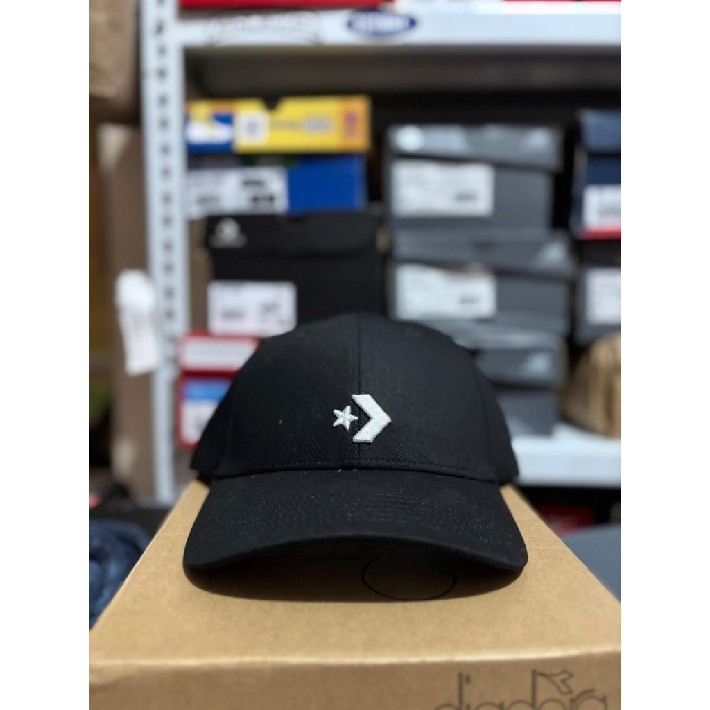 Caps Converse