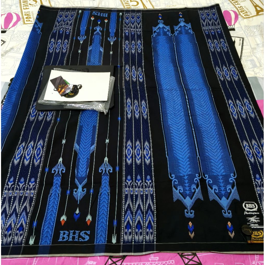 SARUNG TENUN BHS MASTERPIECE SIA GOLD BLACK SERIES LIKE NEW