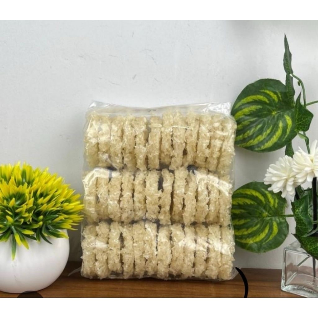 Rengginang kue bawang kacang umpet