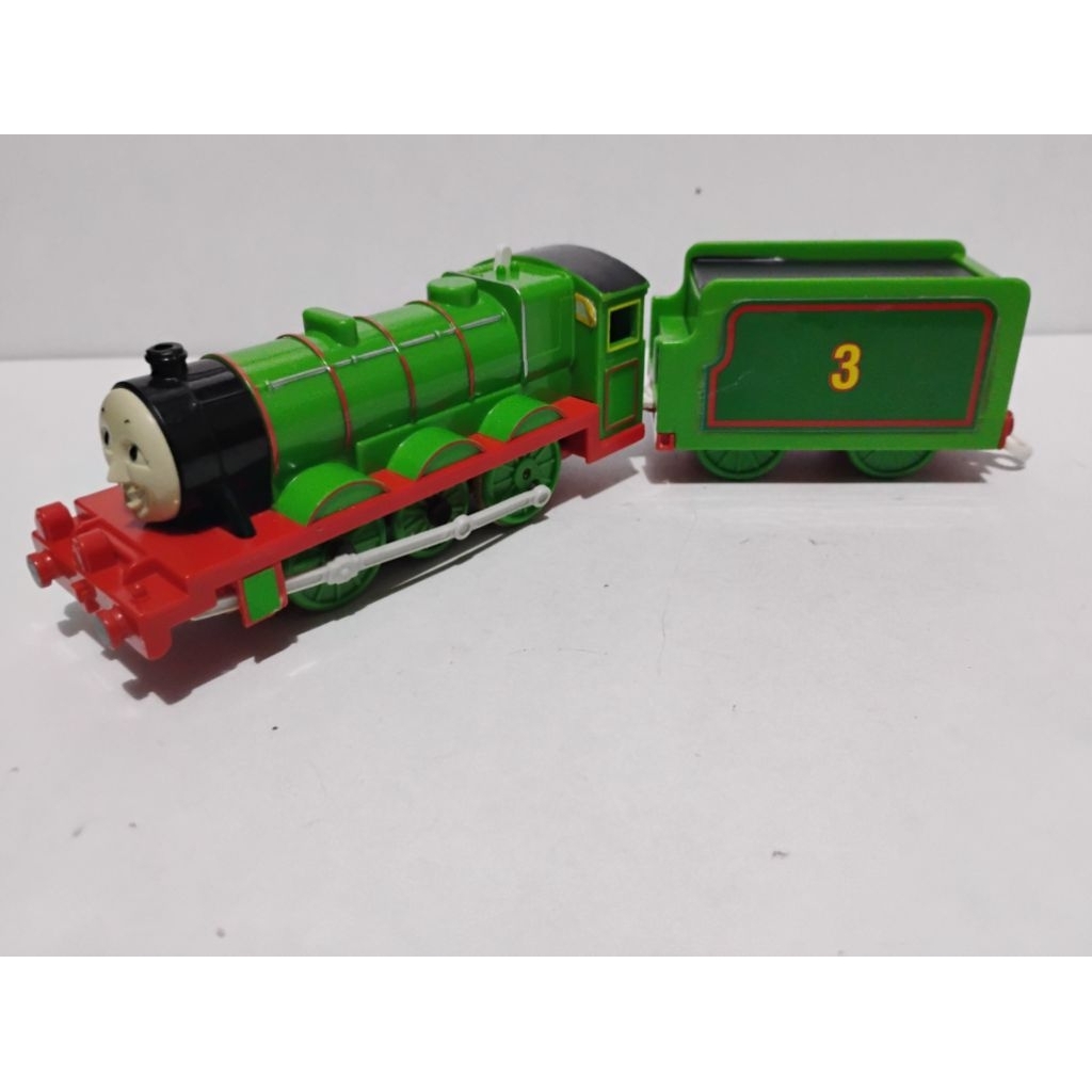 kereta Thomas and Friends Henry elektrik on ori tomy