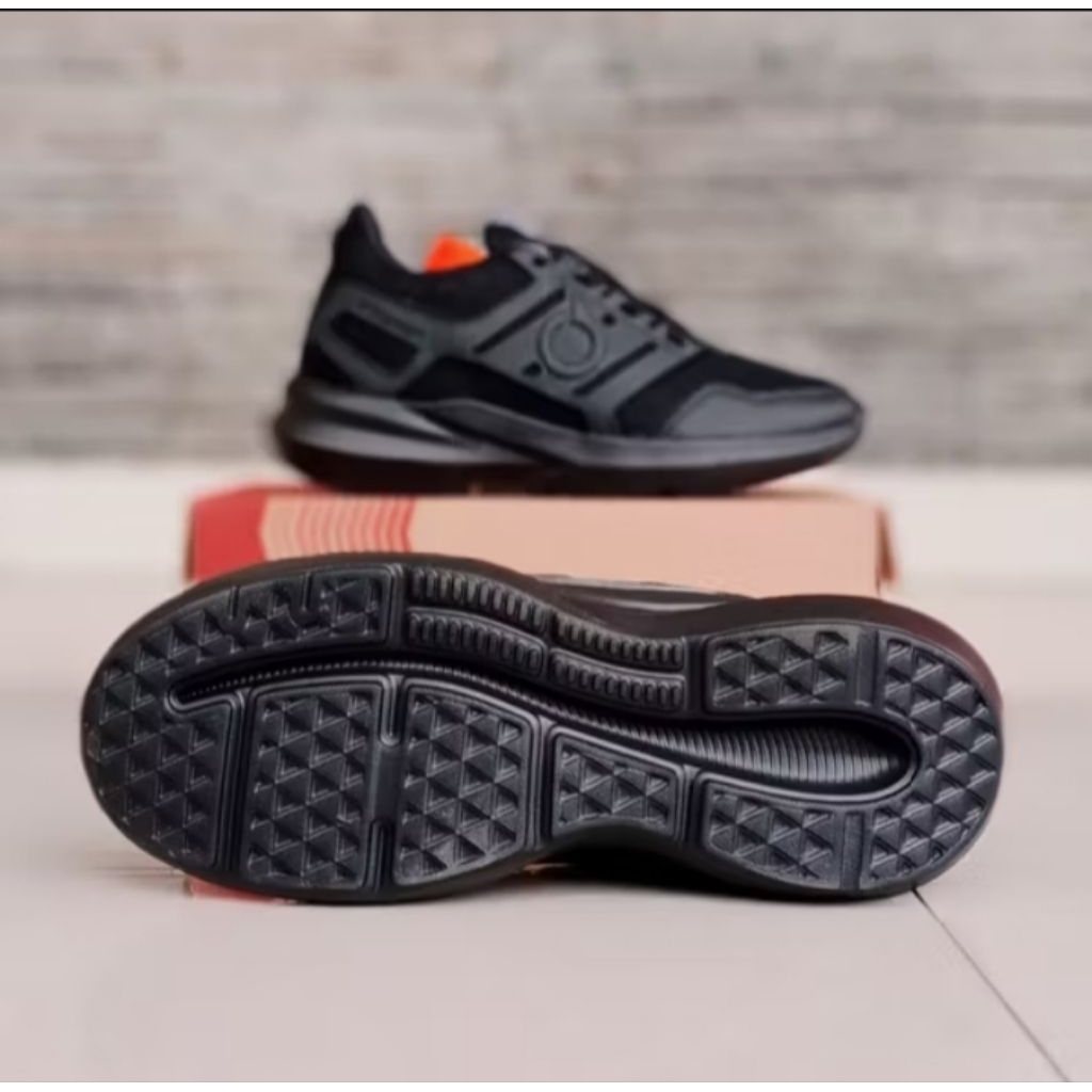 Promo sepatu olahraga sepatu sekolah SD SMP SMK terlaris dan terbaru sepatu joging pria wanita full 
