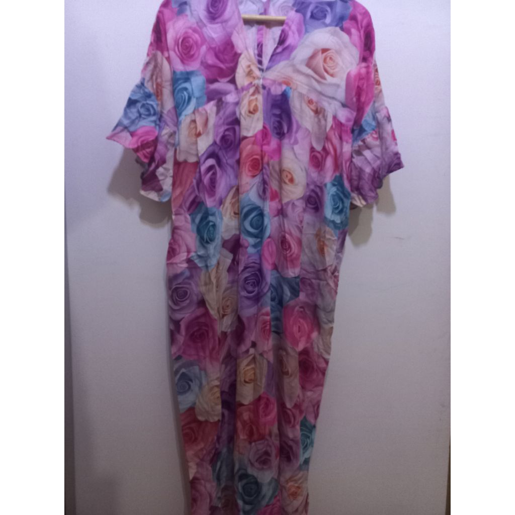 Daster Yura Jumbo, motif bunga viral kekinian