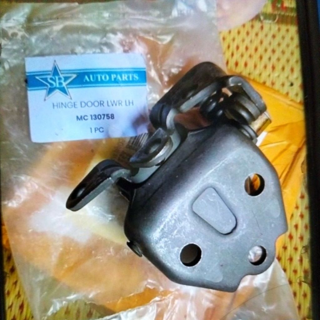 Engsel ragasa tebal PS 120 ps135 KANAN BAWAH