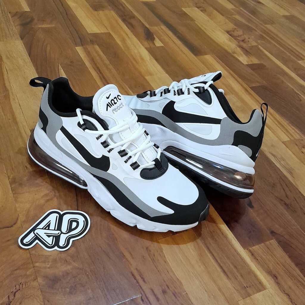( Abuy project ) Sepatu Sneakers Nike Air Max 270 React oreo
