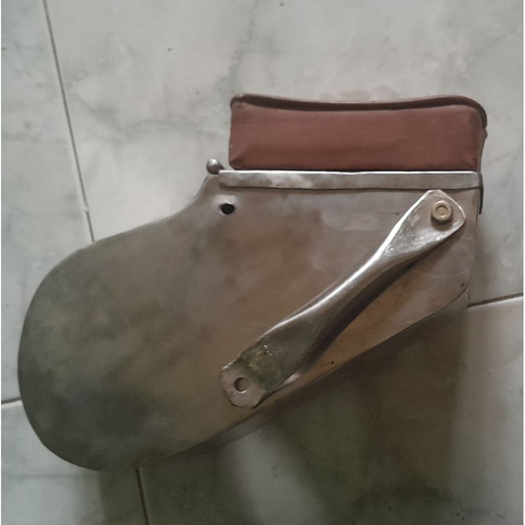 rak bagasi tengah honda c70 pispot c50 box boncengan dudukan anak motor besi stainless steel supercu