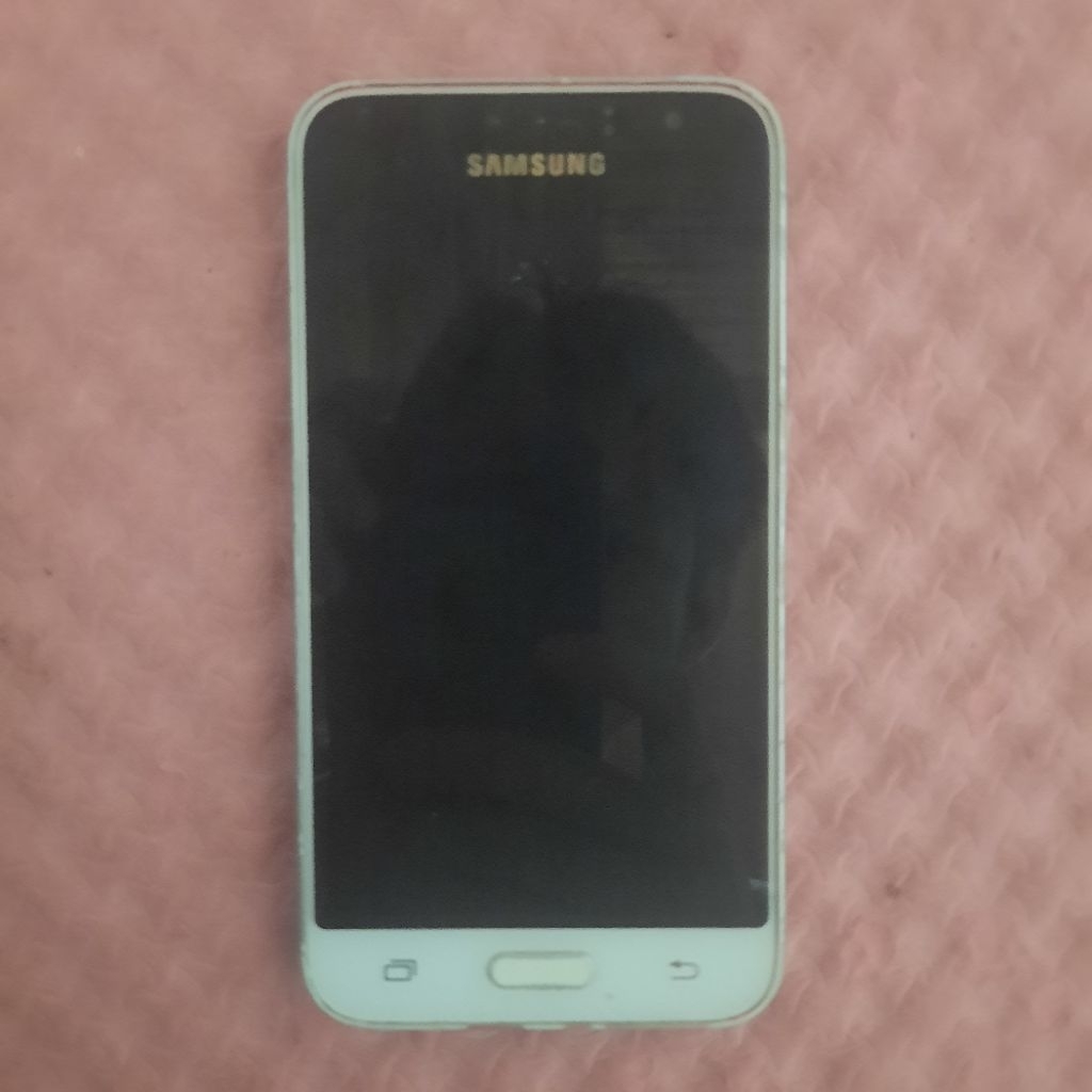 SAMSUNG J2 PRIME BEKAS