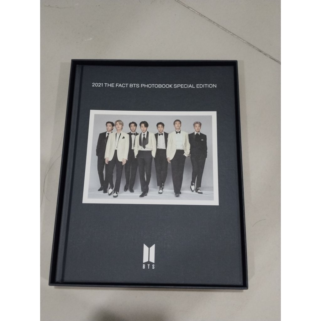 The Fact BTS Photobook Special Edition 2021 preloved