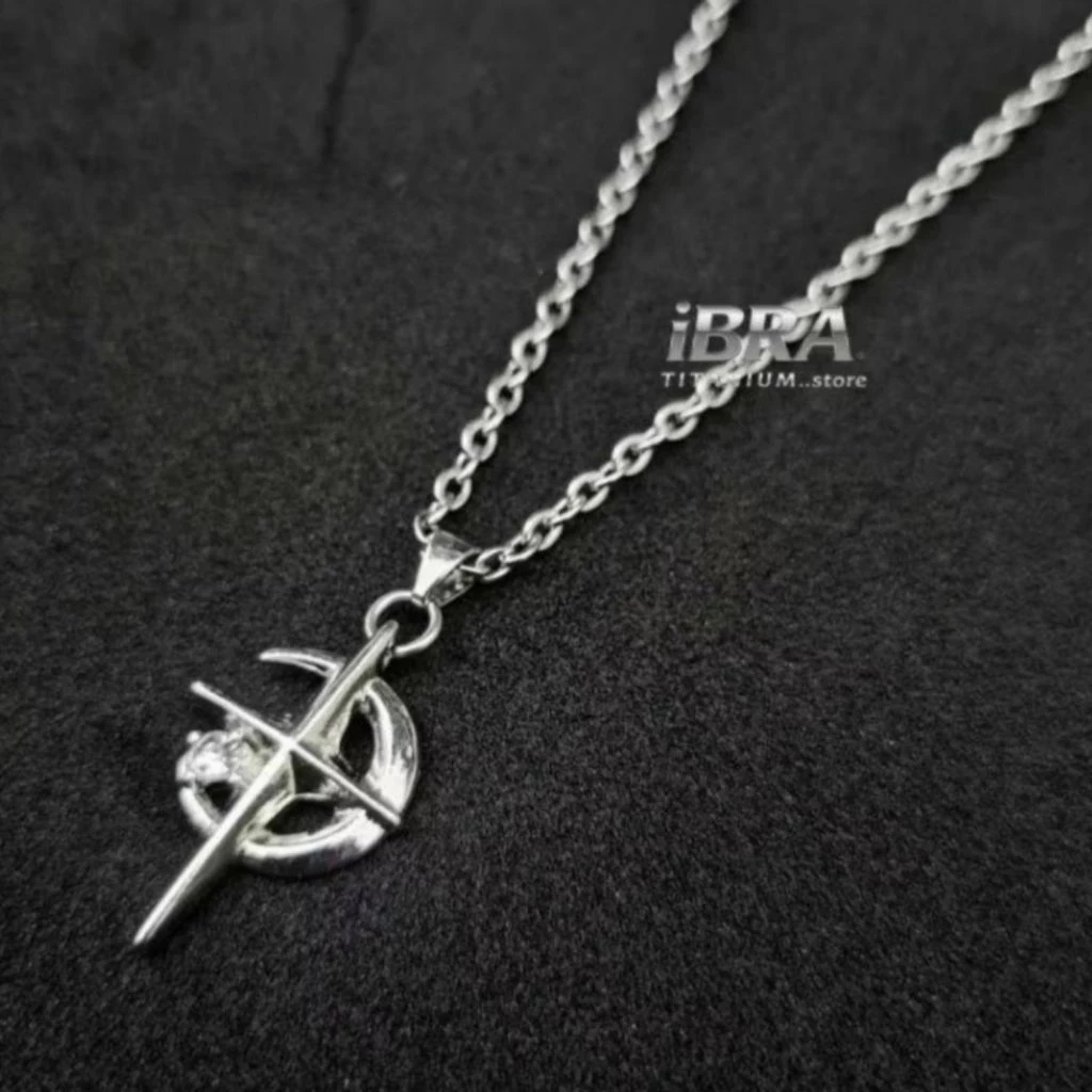 KALUNG TITANIUM PRIA WANITA LIONTIN BINTANG BULAN