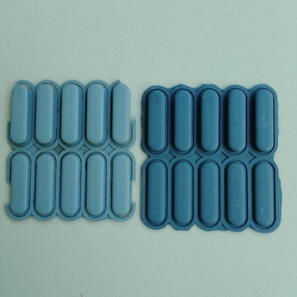 Sepaket Isi 10 | Karet Kaki Laptop Lenovo Ideapad 3 14IGL05 IP 3 14ADA05 IP 320 330 14 | Rubber Feet