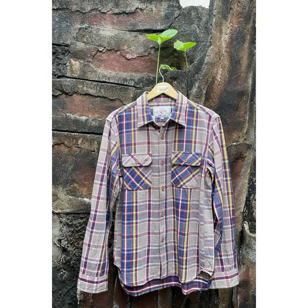 Kemeja flanel kotak avirex + admin