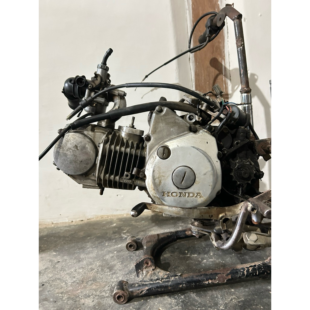mesin karisma 125